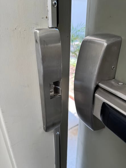 Goodyear UniFi Access Control, Gate & Electric Strike Installation project photo 8